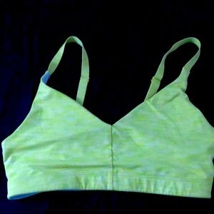Outdoor voices soft, double-lined yoga bra!
